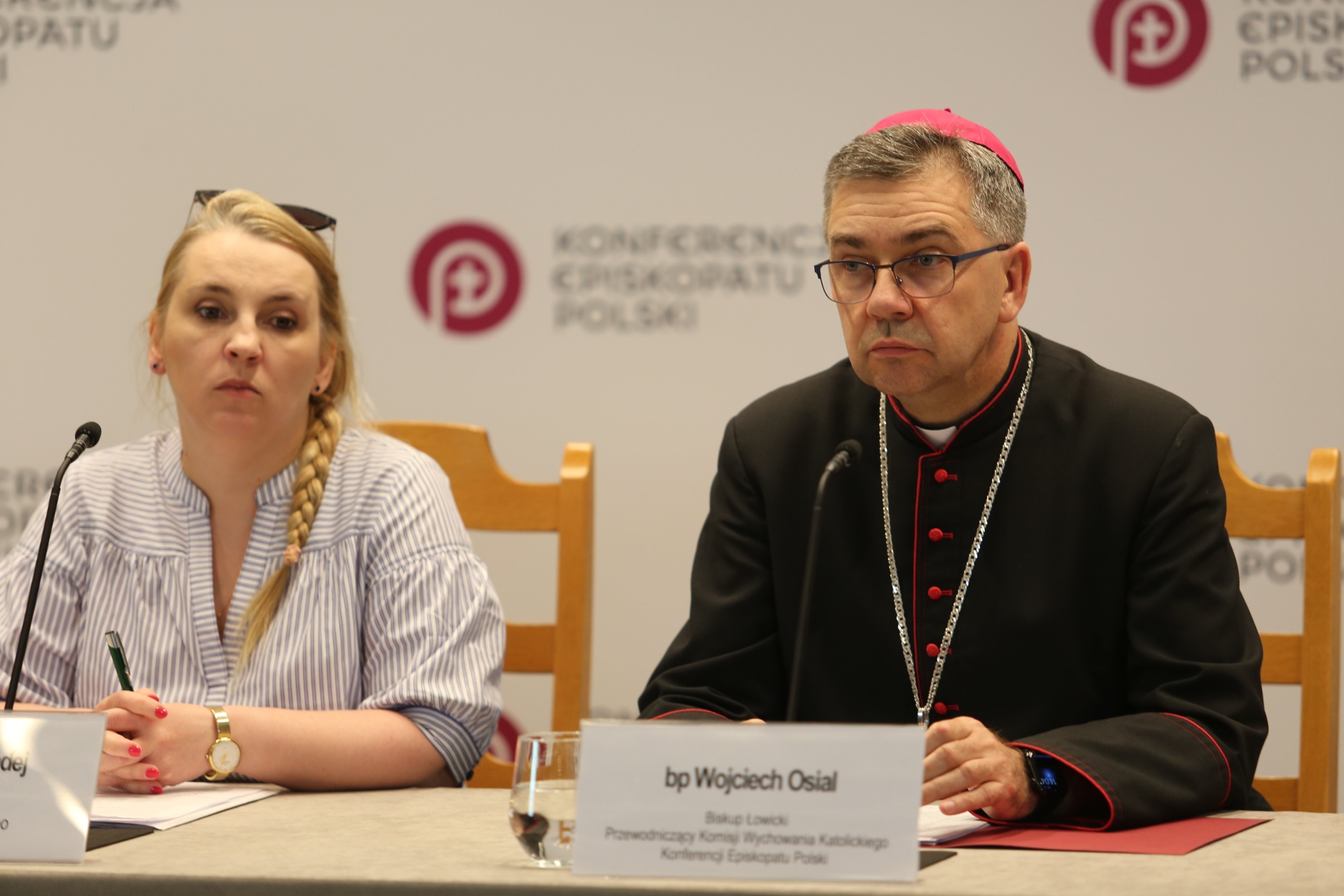 Episkopat: „Edukacja zdrowotna” zagraża rodzinie. Księża biskupi ostro o nowym przedmiocie w szkołach